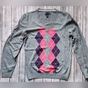 Women's v neck sweater